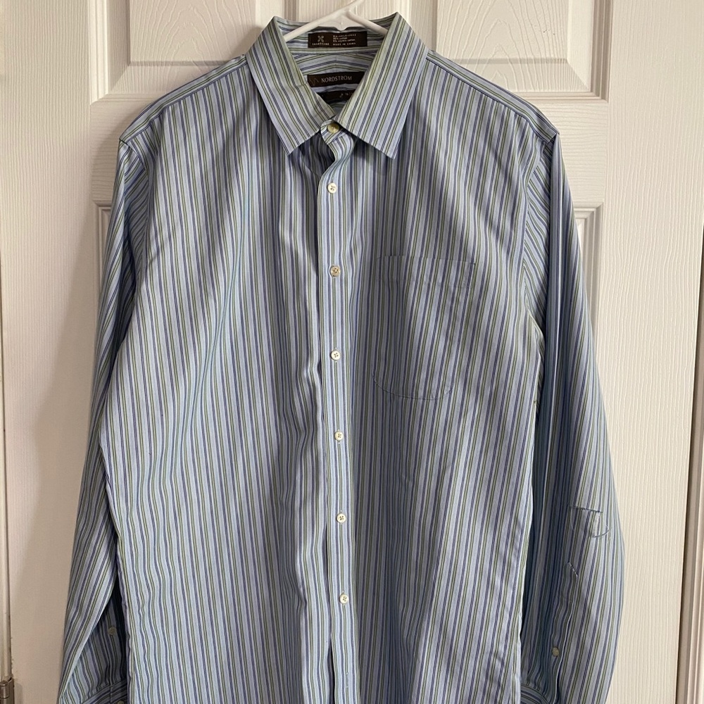 Men’s dress shirt